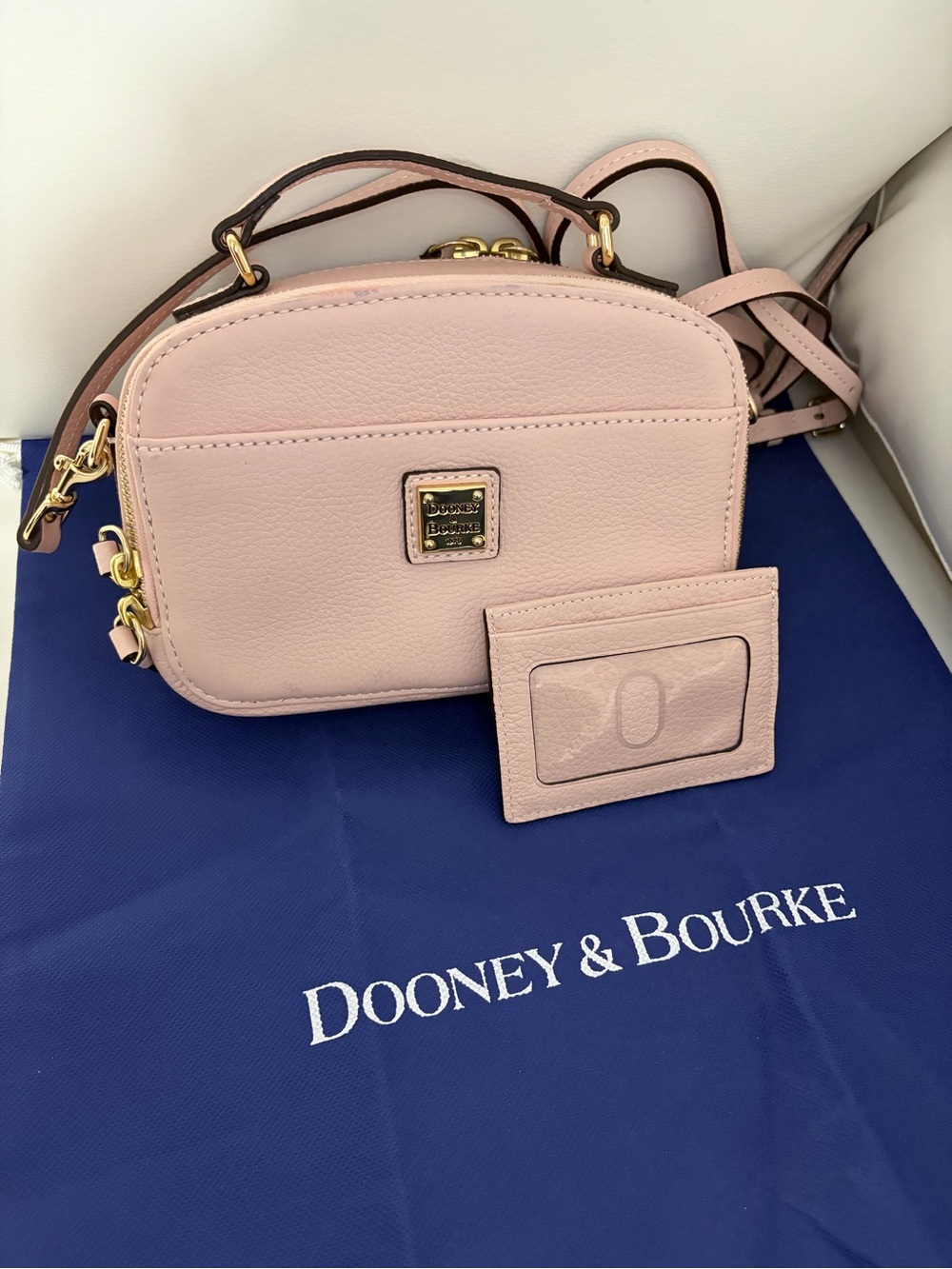 Dooney & Bourke Belvedere Ambler Crossbody Bag AND Card Holder Light Pink